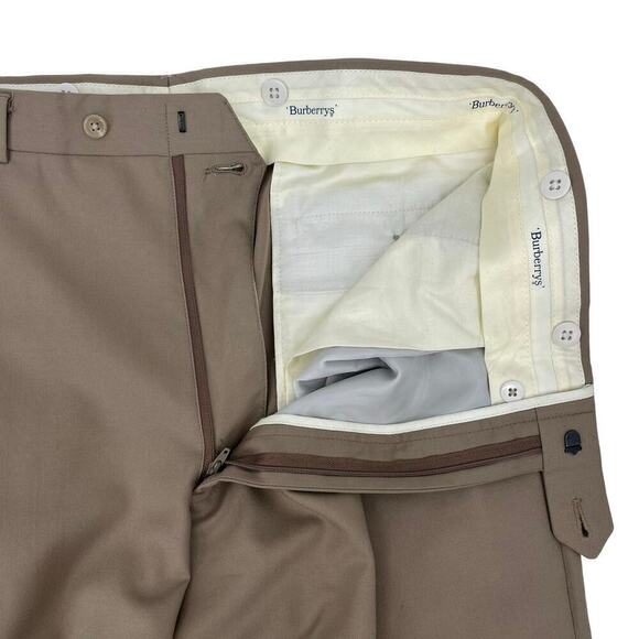 Vintage Burberry’s Khaki Pants Straight Leg Tan Beige Waist Size 36 - Picture 9 of 10